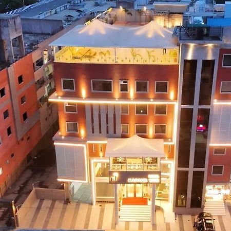 Hotel Kadamb Tree Jabalpur Exterior photo